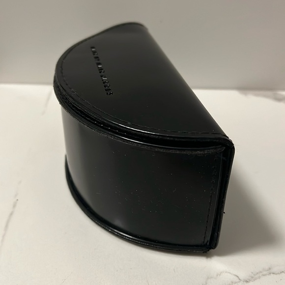 Marc by Marc Jacobs Black Large Sunglasses Case - Picture 5 of 9